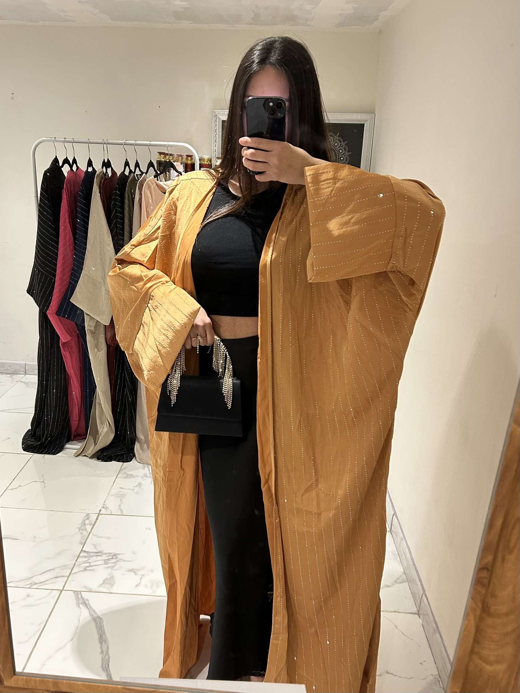 KIMONO