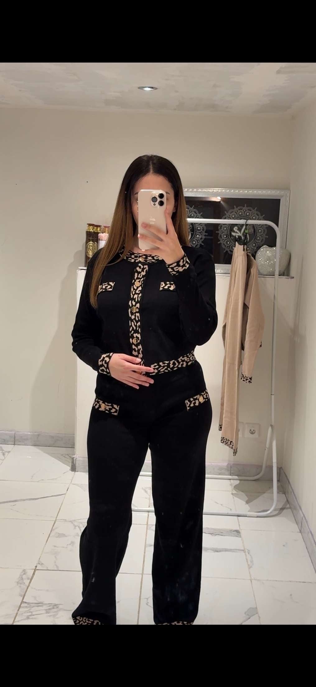 Ensemble gilet et pantalon léopard